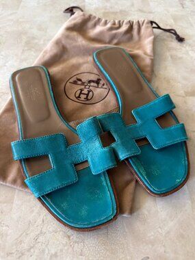 Hermès Oran Leather Flat Sandals - Turquoise Blue Size 38.5 With Dust Bag